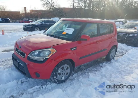 2013 Kia Soul z USA, uszkodzony, nr VIN KNDJT2A58D7604796